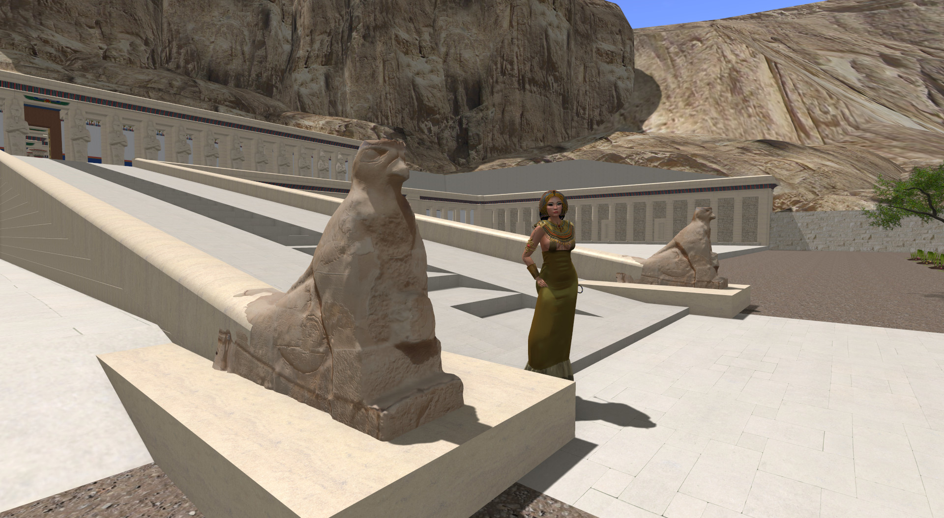 Horus falcon statue of the upper ramp in the Hatshepsut temple